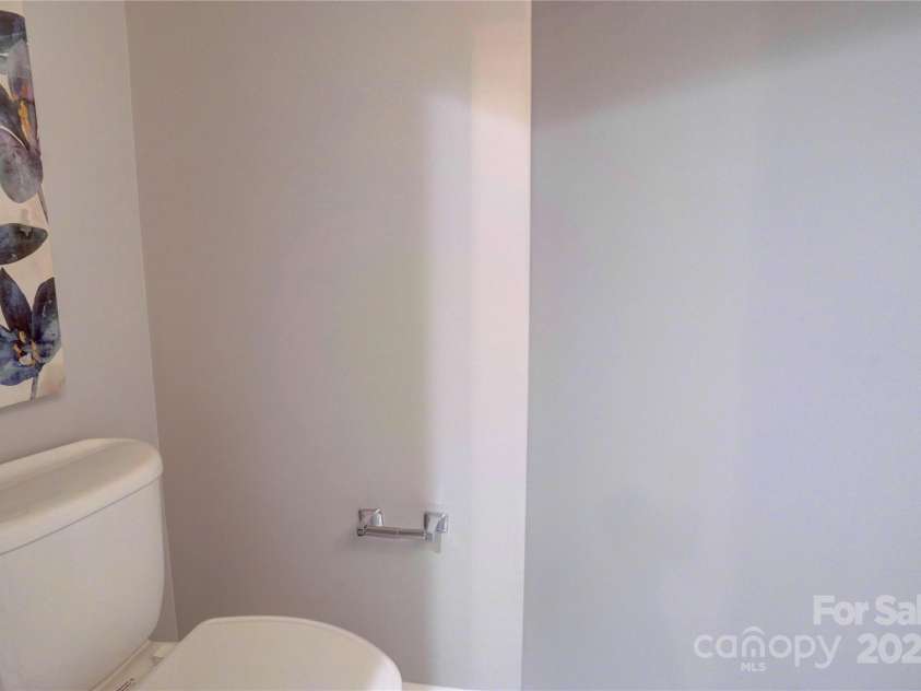 5306 Club View Drive, Concord, NC 28025.  MLS# CAR4332887, YatesRealty ID 4599. 