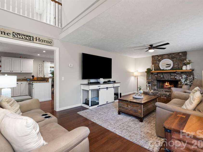 366 Sequoyah Drive, Waynesville, NC 28785.  MLS# CAR4413892, YatesRealty ID 45990. 