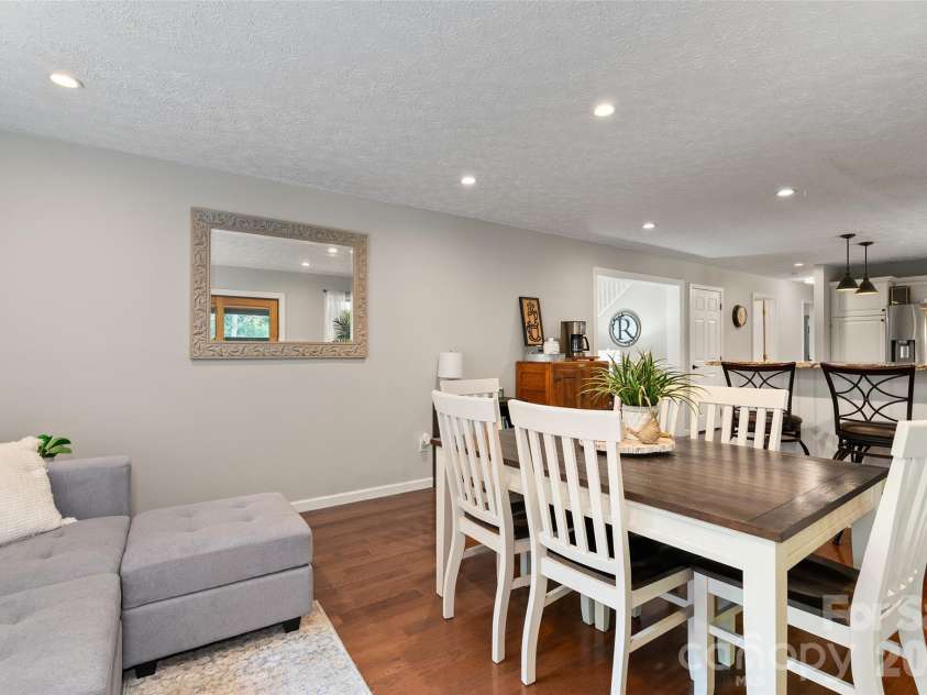 366 Sequoyah Drive, Waynesville, NC 28785.  MLS# CAR4413892, YatesRealty ID 45990. 