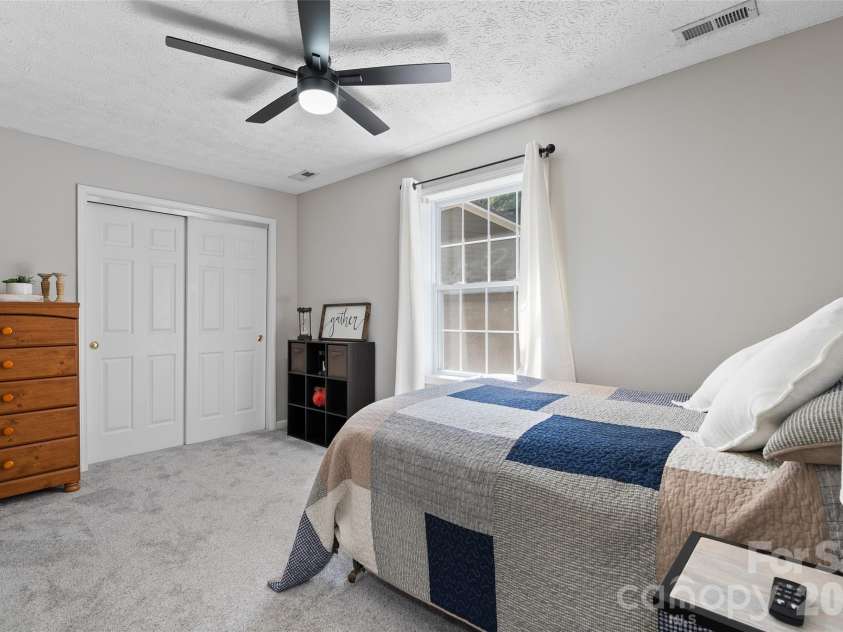 366 Sequoyah Drive, Waynesville, NC 28785.  MLS# CAR4413892, YatesRealty ID 45990. 