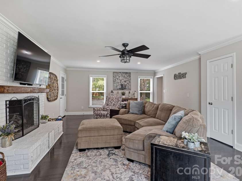 7808 Biddstone Court, Charlotte, NC 28226.  MLS# CAR4414783, YatesRealty ID 45992. 