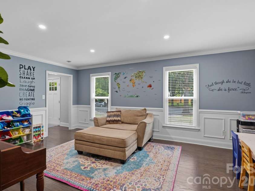 7808 Biddstone Court, Charlotte, NC 28226.  MLS# CAR4414783, YatesRealty ID 45992. 