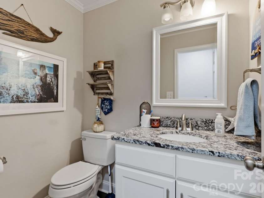 7808 Biddstone Court, Charlotte, NC 28226.  MLS# CAR4414783, YatesRealty ID 45992. 