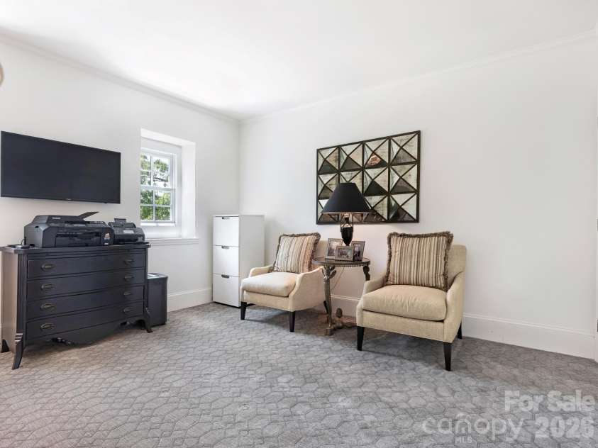 223 Perrin Place, Charlotte, NC 28207.  MLS# CAR4415312, YatesRealty ID 45995. 