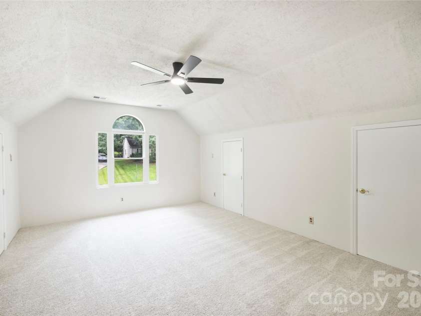 7224 Canyon Drive, Charlotte, NC 28262.  MLS# CAR4414984, YatesRealty ID 45997. 