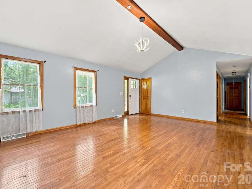 3707 Welcome Arcadia Road, Lexington, NC 27295.  MLS# CAR4417014, YatesRealty ID 45998. 