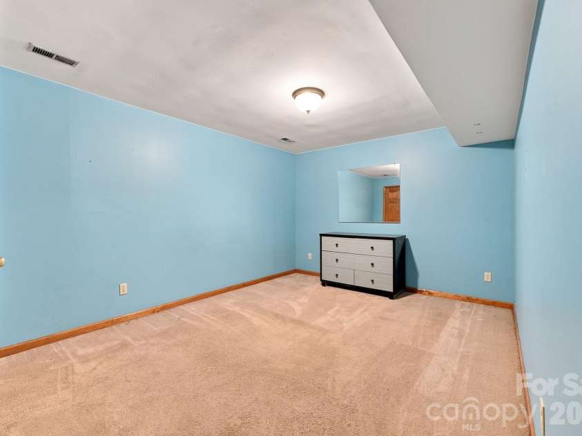 3707 Welcome Arcadia Road, Lexington, NC 27295.  MLS# CAR4417014, YatesRealty ID 45998. 