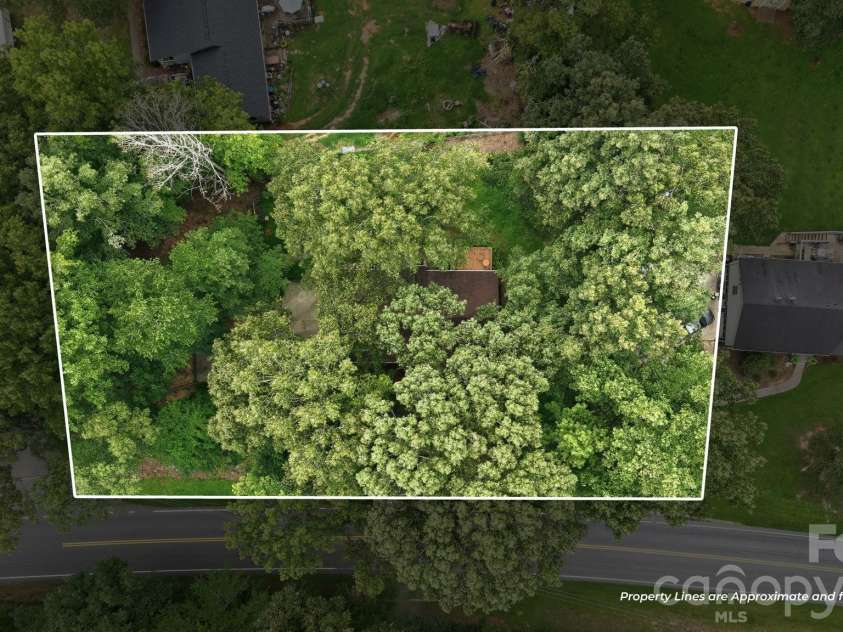3707 Welcome Arcadia Road, Lexington, NC 27295.  MLS# CAR4417014, YatesRealty ID 45998. 