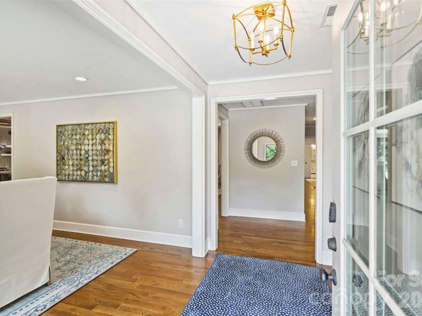 3942 Barclay Downs Drive, Charlotte, NC 28209.  MLS# CAR4409460, YatesRealty ID 45999. 