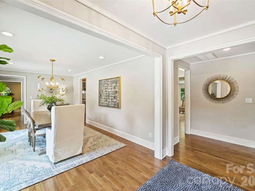 3942 Barclay Downs Drive, Charlotte, NC 28209.  MLS# CAR4409460, YatesRealty ID 45999. 