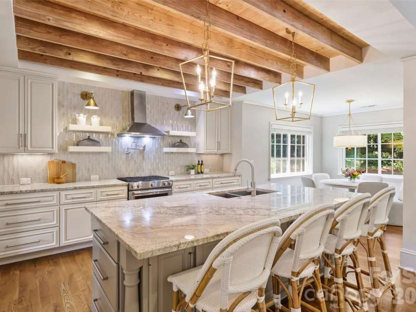 3942 Barclay Downs Drive, Charlotte, NC 28209.  MLS# CAR4409460, YatesRealty ID 45999. 