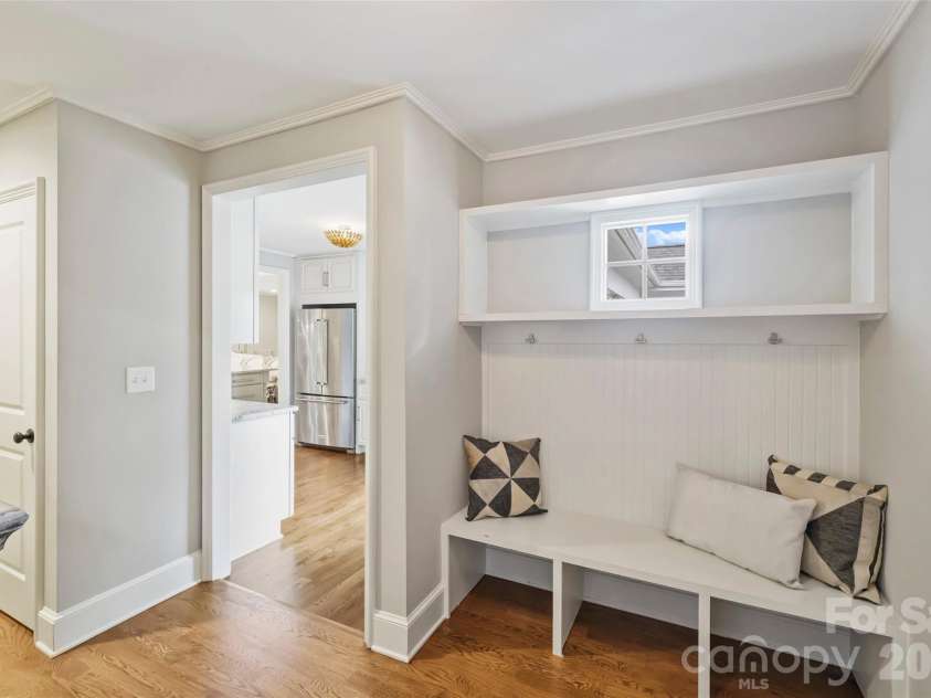 3942 Barclay Downs Drive, Charlotte, NC 28209.  MLS# CAR4409460, YatesRealty ID 45999. 