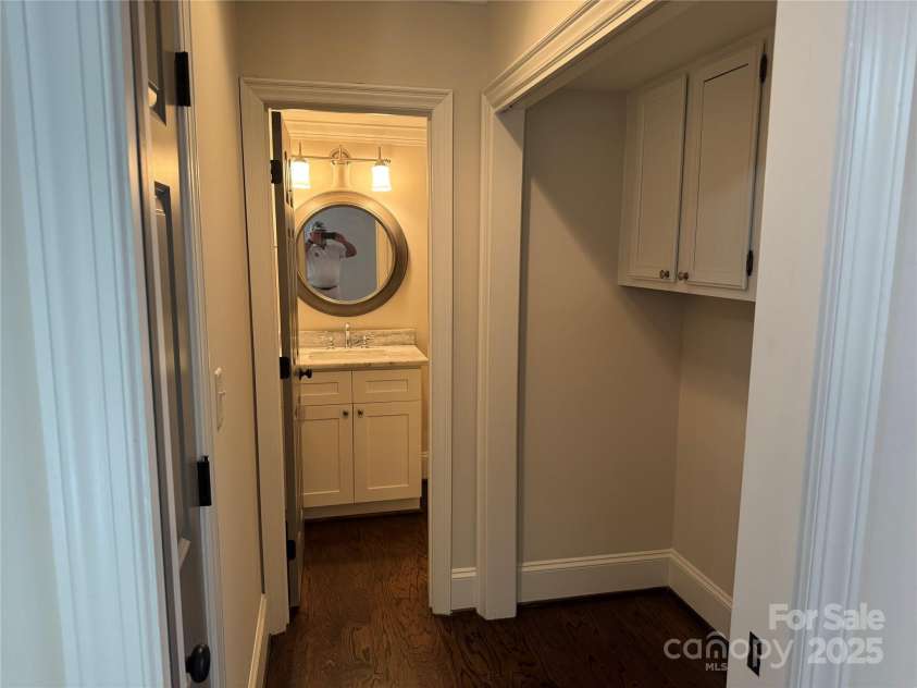 4909 Torrey Pines Court, Charlotte, NC 28226.  MLS# CAR4284066, YatesRealty ID 46. Laundry Room