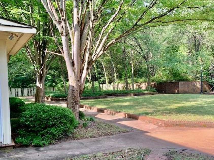 298 Shadowbrooke Lane, Mooresville, NC 28117.  MLS# CAR3753279, YatesRealty ID 460. 