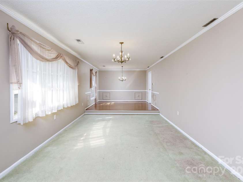 466 Shiloh Church Road, Hickory, NC 28601.  MLS# CAR4260582, YatesRealty ID 460. 