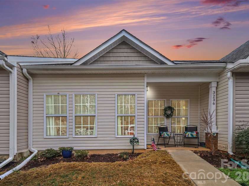 3236 Cottage Rose Lane, Rock Hill, SC 29732.  MLS# CAR4342646, YatesRealty ID 4600. 