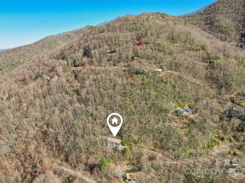 821 Summit Drive, Maggie Valley, NC 28751.  MLS# CAR4225220, YatesRealty ID 4600. 