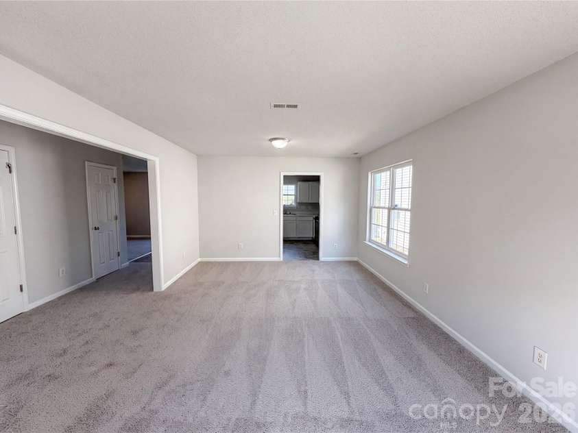 10319 Covingtonwood Drive, Charlotte, NC 28214.  MLS# CAR4417017, YatesRealty ID 46002. 