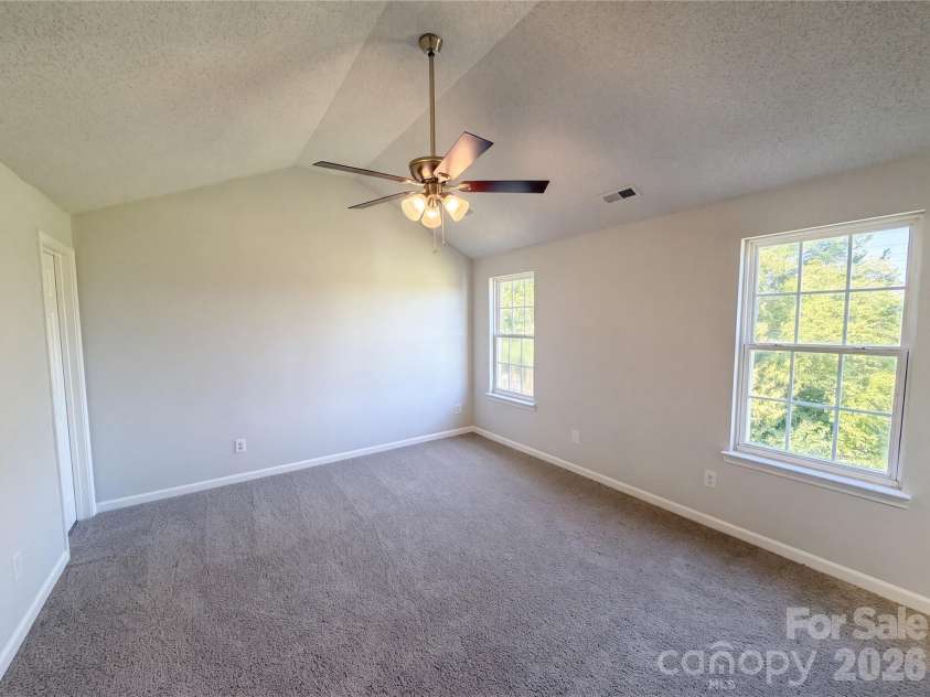 10319 Covingtonwood Drive, Charlotte, NC 28214.  MLS# CAR4417017, YatesRealty ID 46002. 