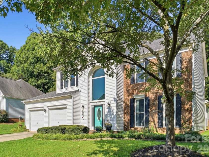 14043 Hatton Cross Drive, Charlotte, NC 28278.  MLS# CAR4417015, YatesRealty ID 46003. 