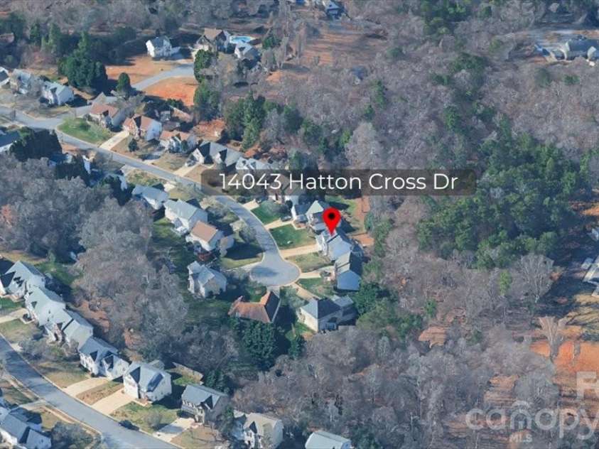 14043 Hatton Cross Drive, Charlotte, NC 28278.  MLS# CAR4417015, YatesRealty ID 46003. 