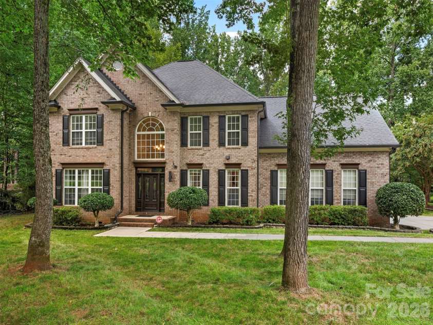 5600 Crown Hill Drive, Mint Hill, NC 28227.  MLS# CAR4416907, YatesRealty ID 46004. 