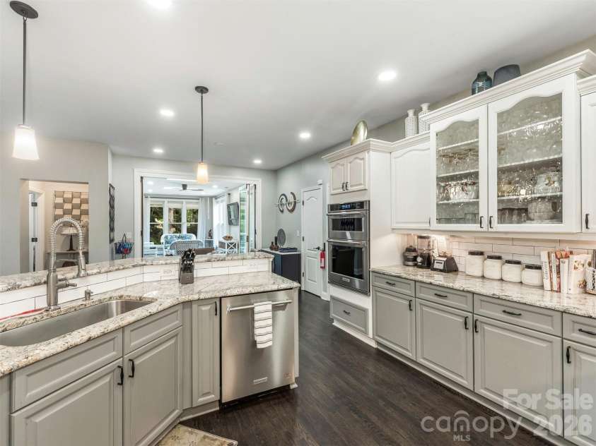 5600 Crown Hill Drive, Mint Hill, NC 28227.  MLS# CAR4416907, YatesRealty ID 46004. 