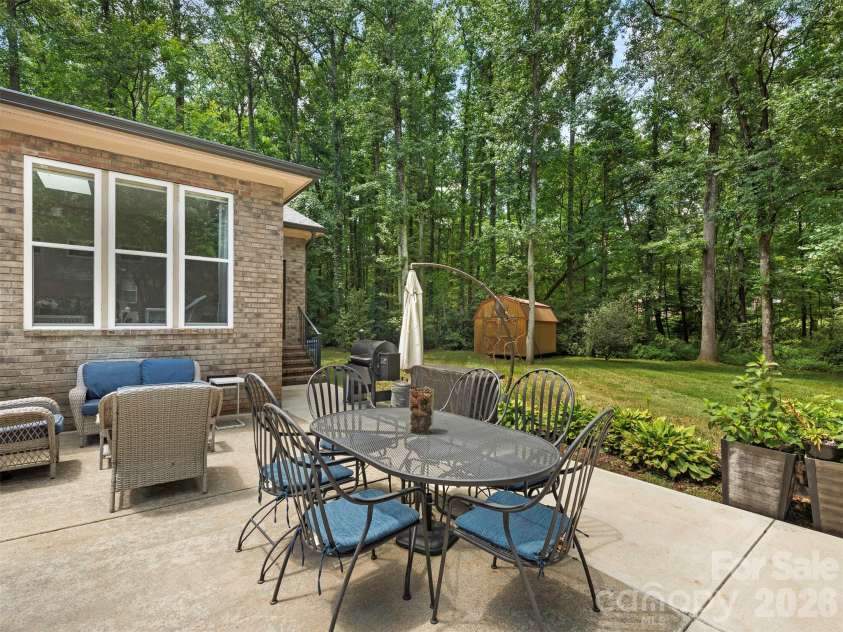 5600 Crown Hill Drive, Mint Hill, NC 28227.  MLS# CAR4416907, YatesRealty ID 46004. 