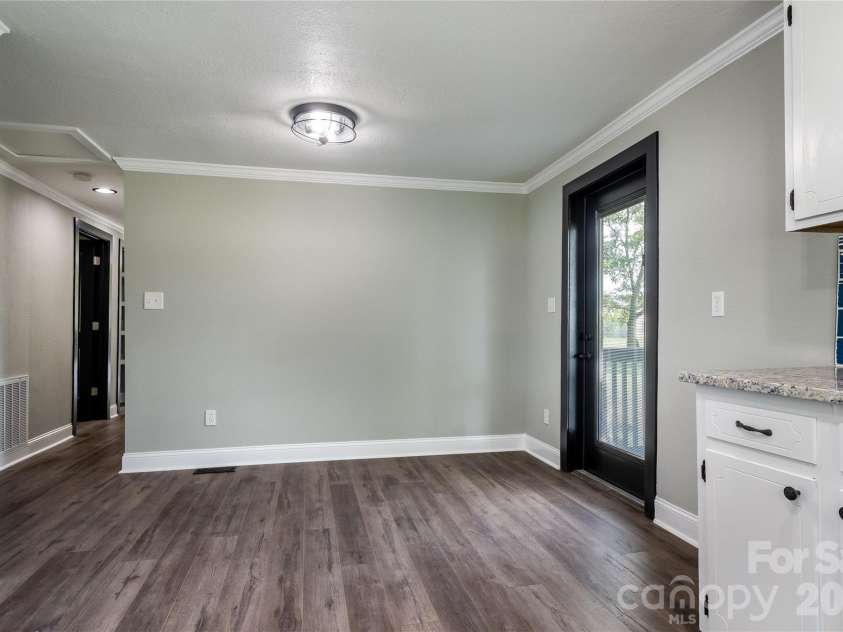 251 Beulah Road, Statesville, NC 28677.  MLS# CAR4416828, YatesRealty ID 46005. 