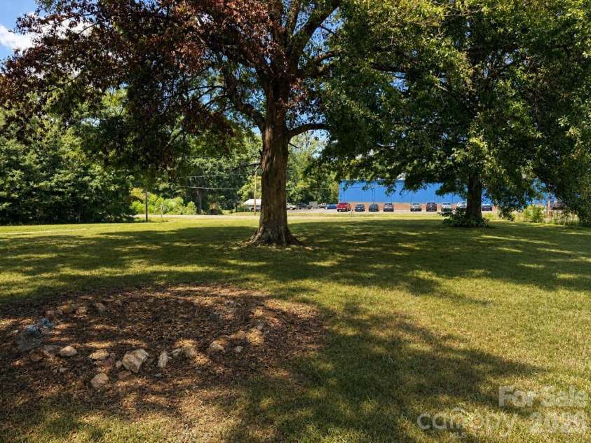 251 Beulah Road, Statesville, NC 28677.  MLS# CAR4416828, YatesRealty ID 46005. 