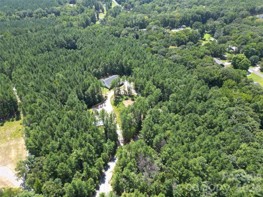 997 Skyland Drive, Mount Pleasant, NC 28124.  MLS# CAR4415524, YatesRealty ID 46007. 
