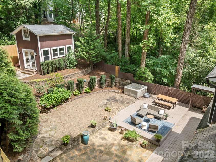 28 Marne Road, Asheville, NC 28803.  MLS# CAR4417018, YatesRealty ID 46009. Backyard