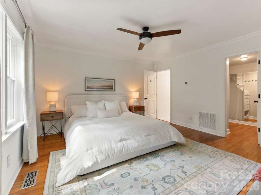 28 Marne Road, Asheville, NC 28803.  MLS# CAR4417018, YatesRealty ID 46009. Primary on Main