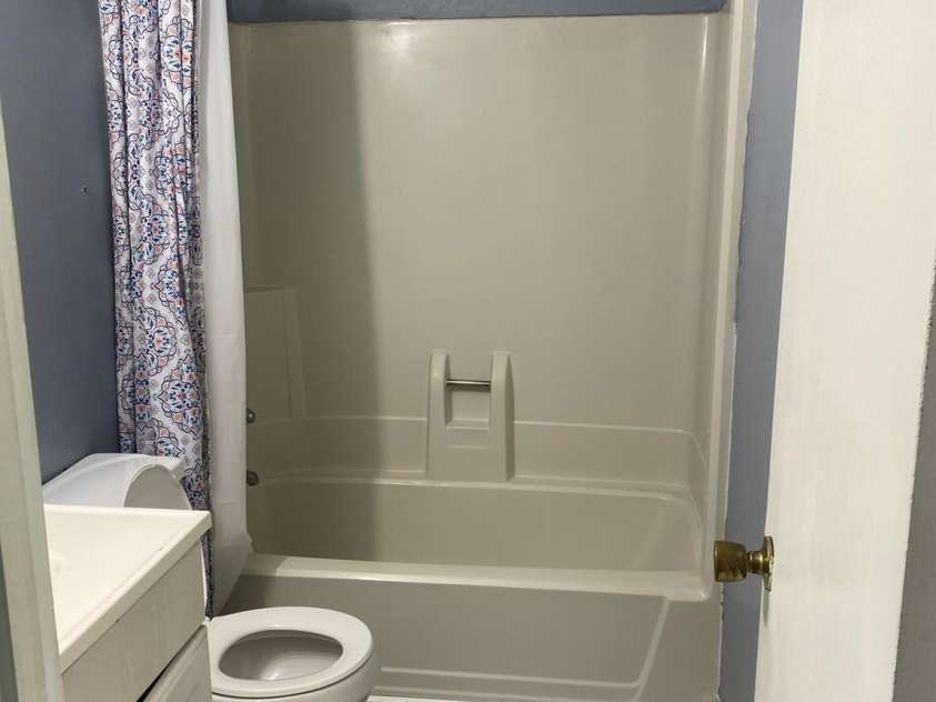 1962 & 1966 Lakeview Road, Asheboro, NC 27203.  MLS# CAR4345313, YatesRealty ID 4601. 