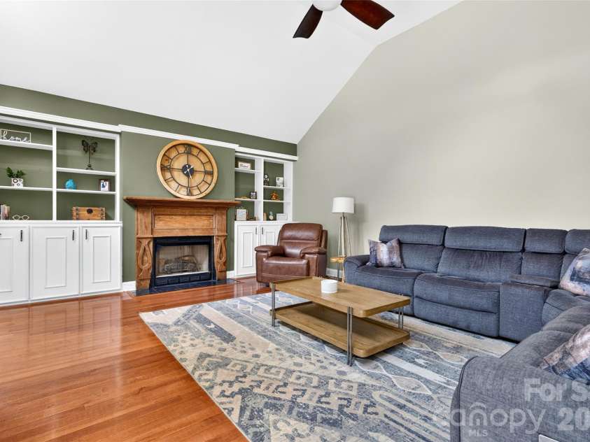 153 Folkstone Road, Mooresville, NC 28117.  MLS# CAR4416757, YatesRealty ID 46012. 