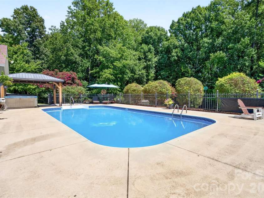 153 Folkstone Road, Mooresville, NC 28117.  MLS# CAR4416757, YatesRealty ID 46012. 