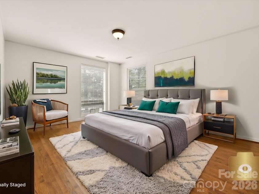 806 Cherokee Road, Charlotte, NC 28207.  MLS# CAR4415796, YatesRealty ID 46018. Another possible furniture placement