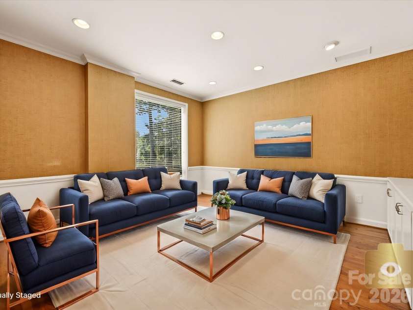 806 Cherokee Road, Charlotte, NC 28207.  MLS# CAR4415796, YatesRealty ID 46018. Another virtual staging suggestion