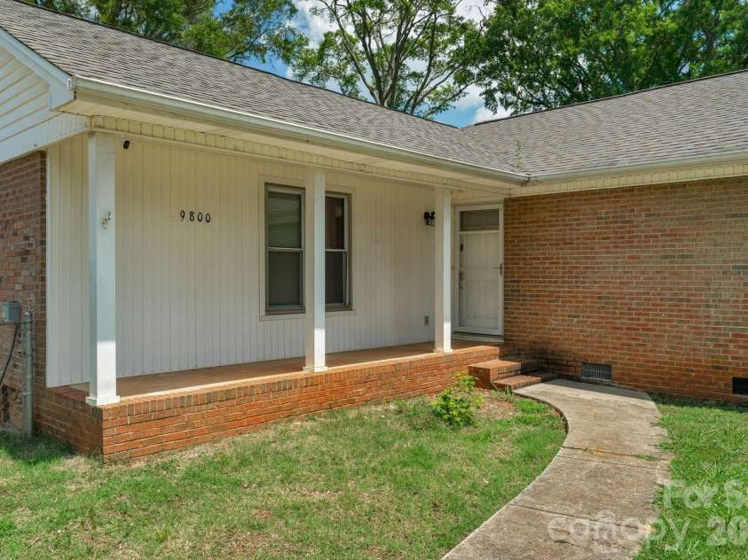 9800 Ordway Court, Charlotte, NC 28270.  MLS# CAR4405798, YatesRealty ID 46019. 