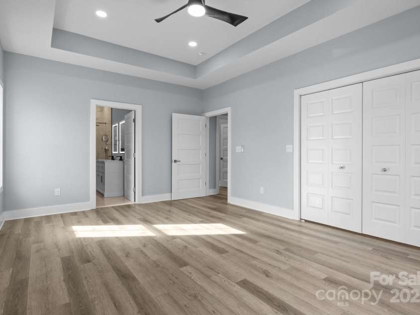 913 Wilson W Lee Boulevard, Statesville, NC 28677.  MLS# CAR4334607, YatesRealty ID 4602. 