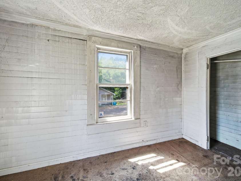 439 Richardson Street, Albemarle, NC 28001.  MLS# CAR4417020, YatesRealty ID 46020. 