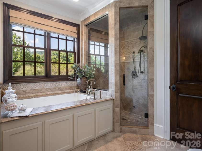 16 Village Oak Drive, Arden, NC 28704.  MLS# CAR4416806, YatesRealty ID 46021. 