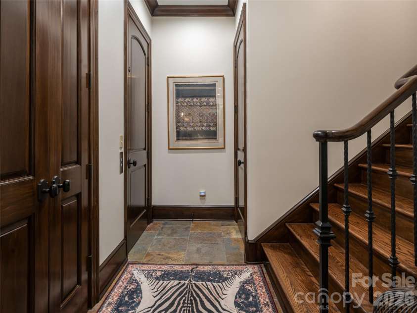 16 Village Oak Drive, Arden, NC 28704.  MLS# CAR4416806, YatesRealty ID 46021. 