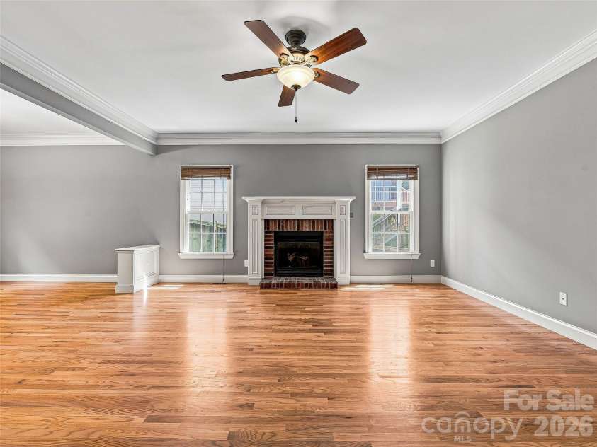 5 Amelia Court, Arden, NC 28704.  MLS# CAR4416847, YatesRealty ID 46025. 
