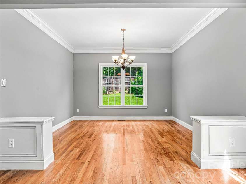 5 Amelia Court, Arden, NC 28704.  MLS# CAR4416847, YatesRealty ID 46025. 