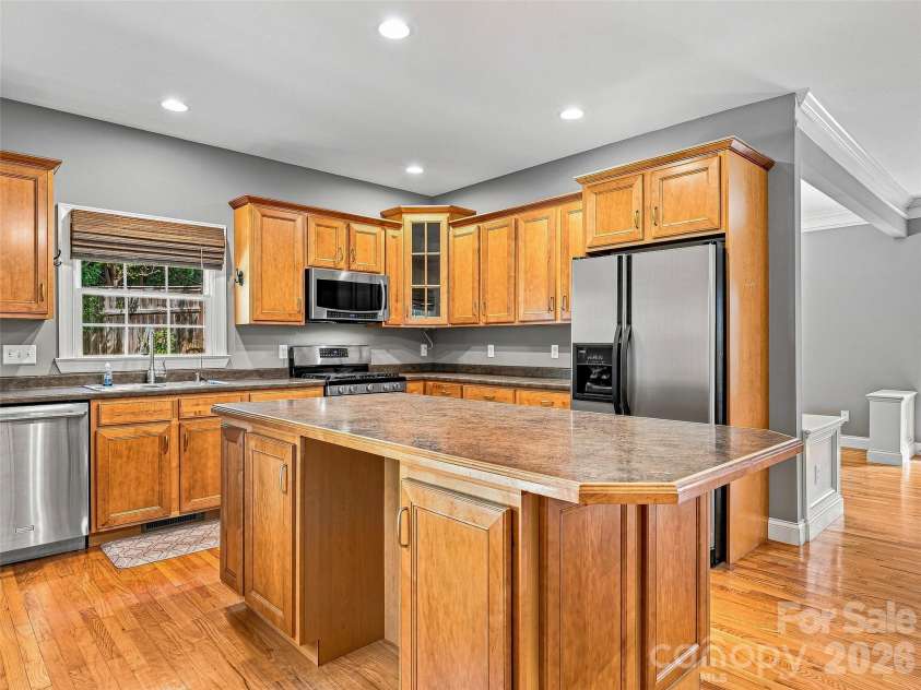 5 Amelia Court, Arden, NC 28704.  MLS# CAR4416847, YatesRealty ID 46025. 