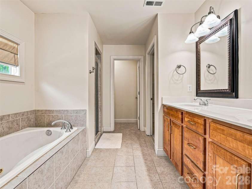 5 Amelia Court, Arden, NC 28704.  MLS# CAR4416847, YatesRealty ID 46025. 