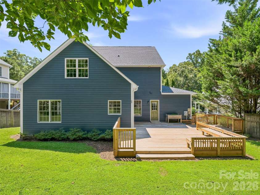 5 Amelia Court, Arden, NC 28704.  MLS# CAR4416847, YatesRealty ID 46025. 
