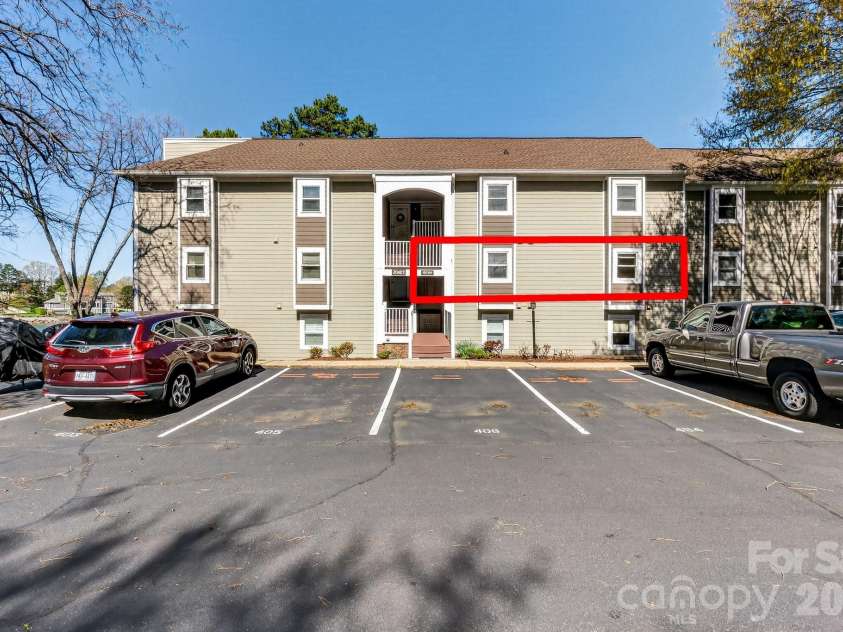 20407 Harborgate Court, Cornelius, NC 28031.  MLS# CAR4414906, YatesRealty ID 46028. 