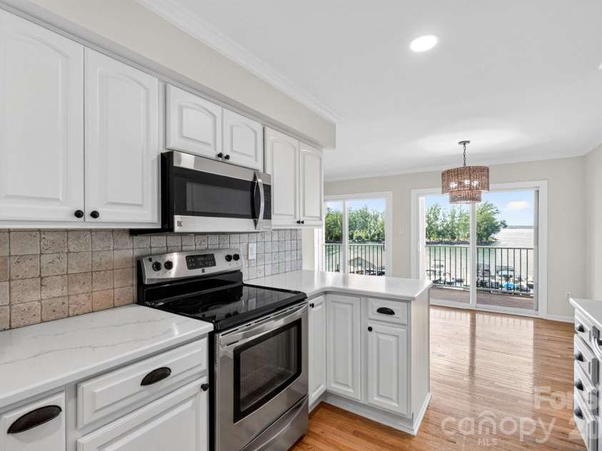 20407 Harborgate Court, Cornelius, NC 28031.  MLS# CAR4414906, YatesRealty ID 46028. 